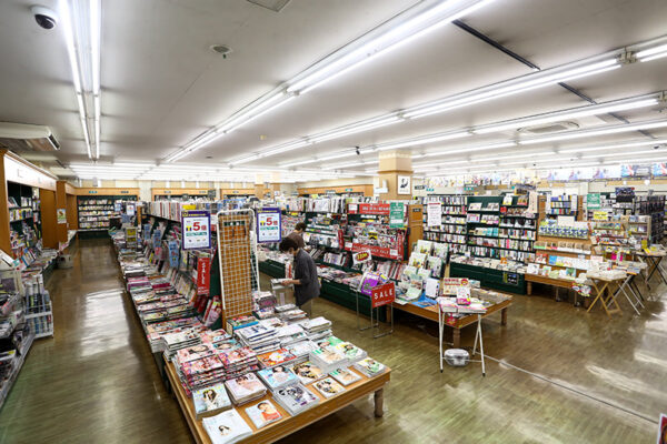 見和店_店内①